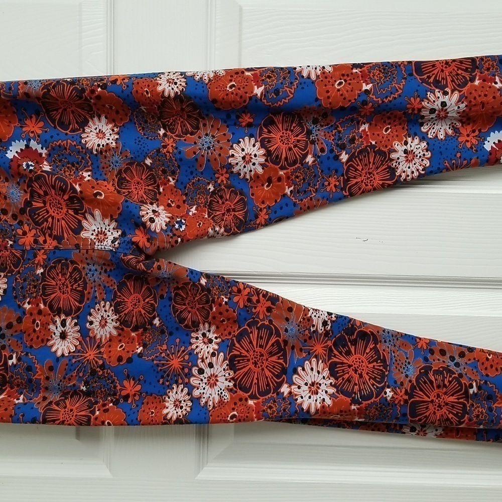 LuLaRoe Leggings - Picture 8 of 15